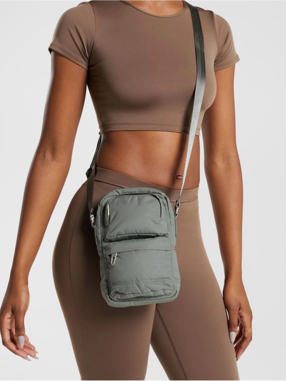 💜 Gymshark Crossbody Bag -  Dusty Green Grey